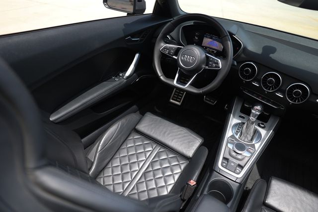 2017 Audi TT Roadster 2.0 TFSI - 23030143 - 16