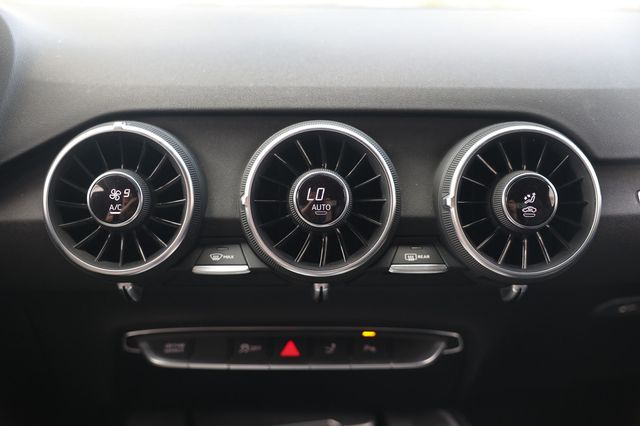 2017 Audi TT Roadster 2.0 TFSI - 23030143 - 30