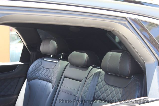 2017 Bentley Bentayga $ 240,025 WHEN NEW , WRAPPED IN FLAT GREY/BLK, OWN $ 985 - 21519899 - 17