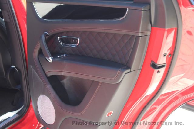 2017 Bentley Bentayga $ 240,025 WHEN NEW , WRAPPED IN FLAT GREY/BLK, OWN $ 985 - 21519899 - 32