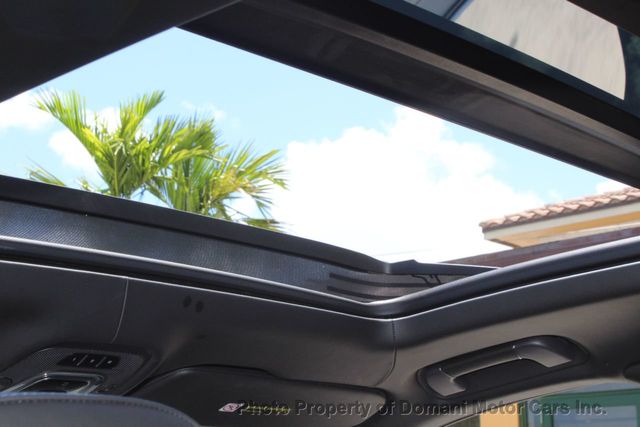 2017 Bentley Bentayga $ 240,025 WHEN NEW , WRAPPED IN FLAT GREY/BLK, OWN $ 985 - 21519899 - 44