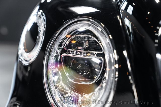 2017 Bentley Bentayga $252K MSRP, Mulliner - 21228546 - 13