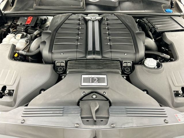 2017 Bentley Bentayga This is not a First Edition  - 22988932 - 27