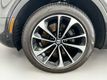 2017 Bentley Bentayga This is not a First Edition  - 22988932 - 28