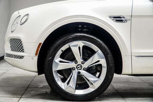 2017 Bentley Bentayga W12 - 22978414 - 15
