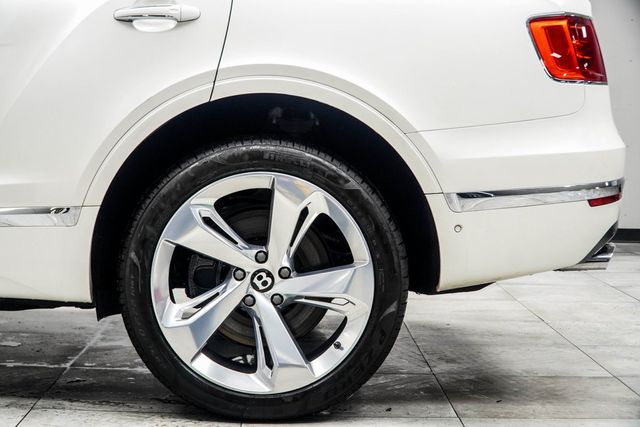 2017 Bentley Bentayga W12 - 22978414 - 16