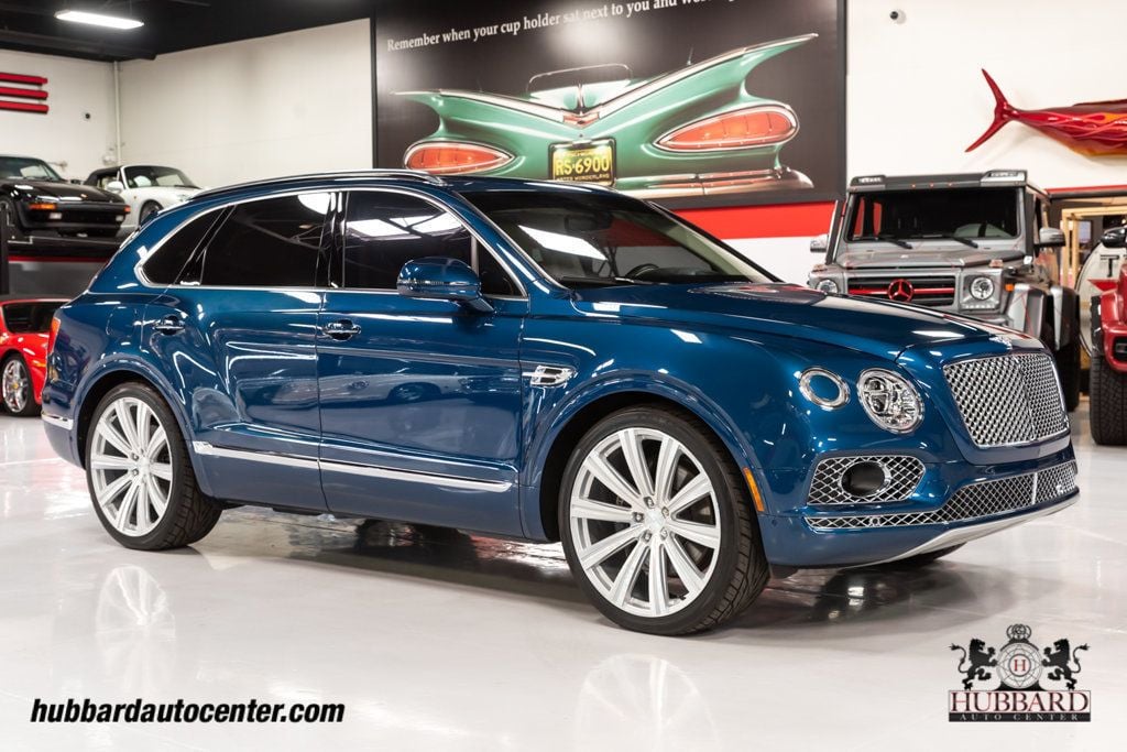 2017 Bentley Bentayga W12 AWD - 22643290 - 0