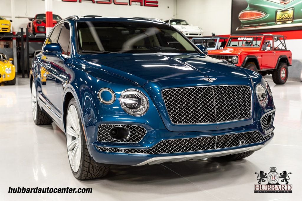 2017 Bentley Bentayga W12 AWD - 22643290 - 9