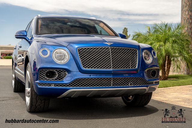 2017 Bentley Bentayga W12 AWD - 23025909 - 9