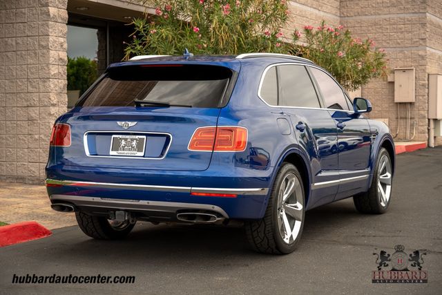 2017 Bentley Bentayga W12 AWD - 23025909 - 11