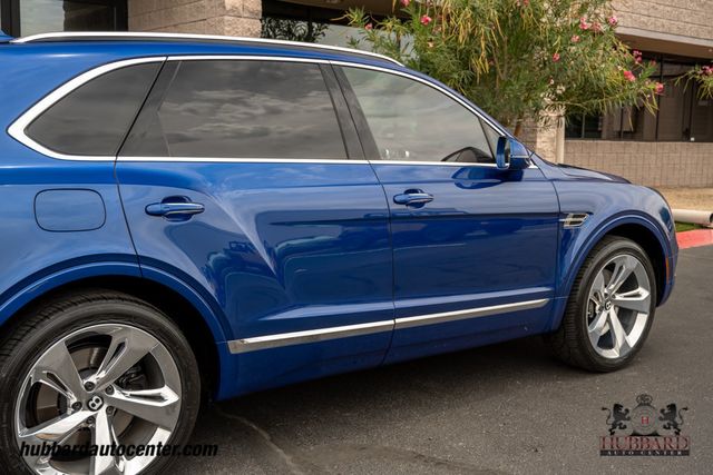 2017 Bentley Bentayga W12 AWD - 23025909 - 13
