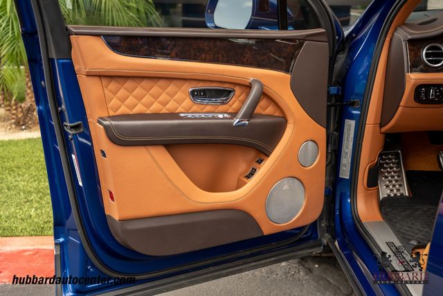 2017 Bentley Bentayga W12 AWD - 23025909 - 15