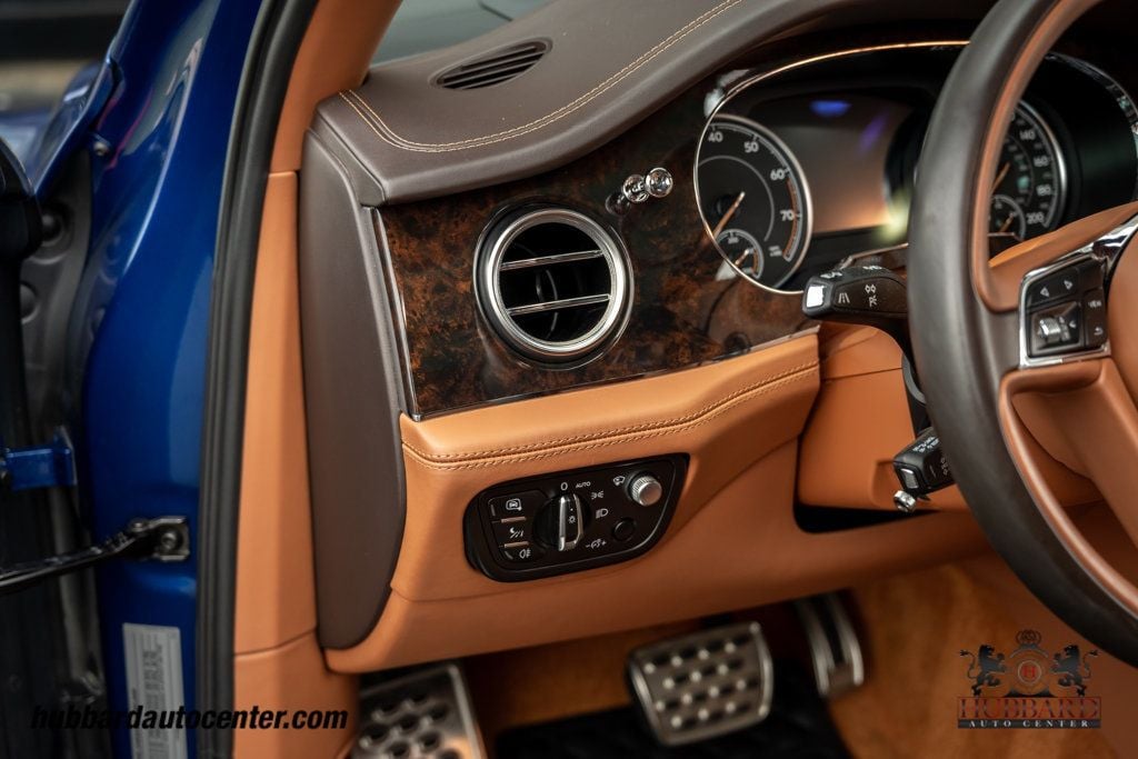 2017 Bentley Bentayga W12 AWD - 23025909 - 17