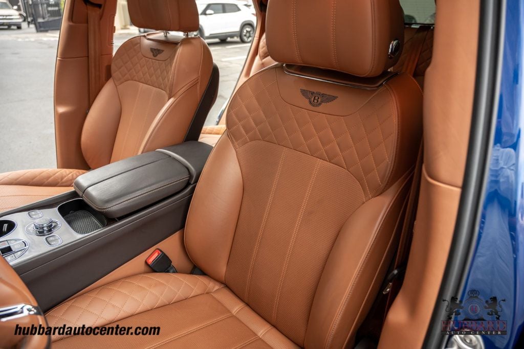 2017 Bentley Bentayga W12 AWD - 23025909 - 18
