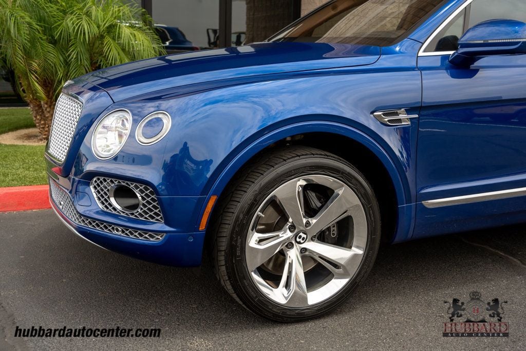 2017 Bentley Bentayga W12 AWD - 23025909 - 43