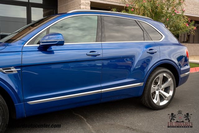 2017 Bentley Bentayga W12 AWD - 23025909 - 47
