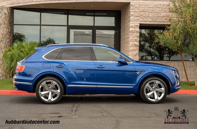 2017 Bentley Bentayga W12 AWD - 23025909 - 8