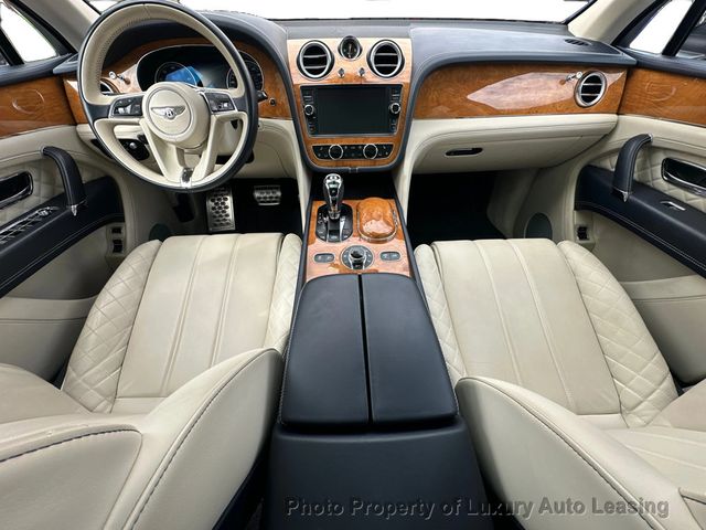 2017 Bentley Bentayga W12 AWD - 23098524 - 21