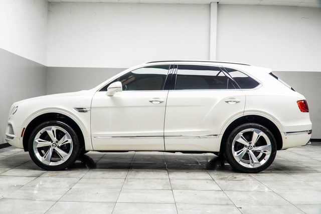2017 Bentley Bentayga W12 AWD - 22978414 - 9