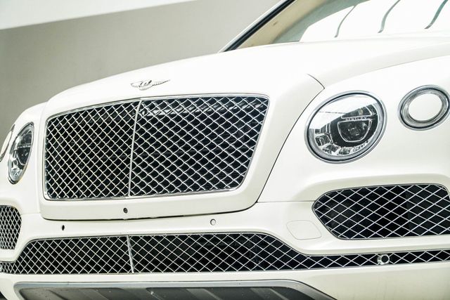 2017 Bentley Bentayga W12 AWD - 22978414 - 1