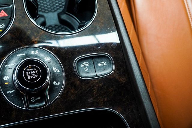 2017 Bentley Bentayga W12 AWD - 22978414 - 24