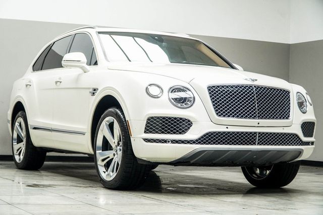 2017 Bentley Bentayga W12 AWD - 22978414 - 3
