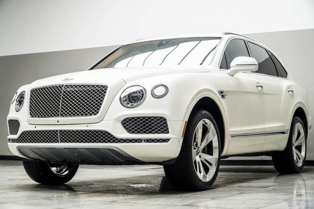 2017 Bentley Bentayga W12 AWD - 22978414 - 8