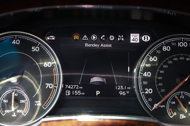 2017 Bentley Bentayga W12 AWD - 23016246 - 60