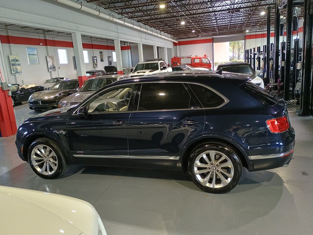 2017 Bentley Bentayga W12 AWD - 23006282 - 1
