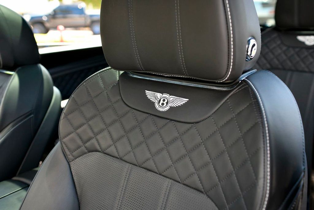 2017 Bentley Bentayga W12 AWD - 21944722 - 26