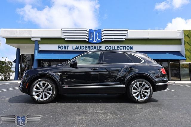 2017 Bentley Bentayga W12 AWD - 22995448 - 9