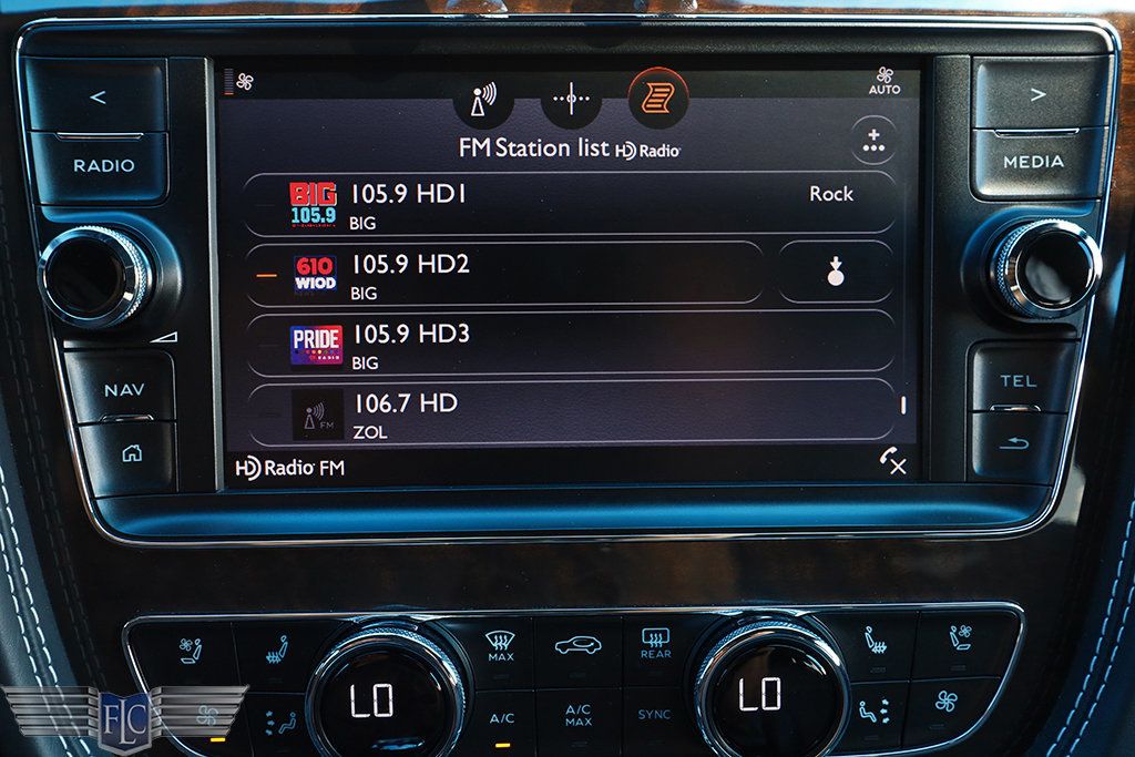 2017 Bentley Bentayga W12 AWD - 22995448 - 24