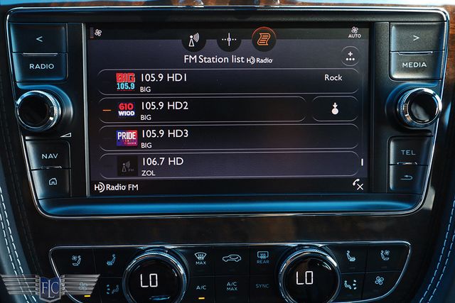 2017 Bentley Bentayga W12 AWD - 22995448 - 24