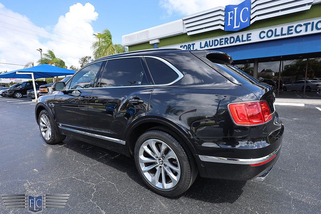 2017 Bentley Bentayga W12 AWD - 22995448 - 5