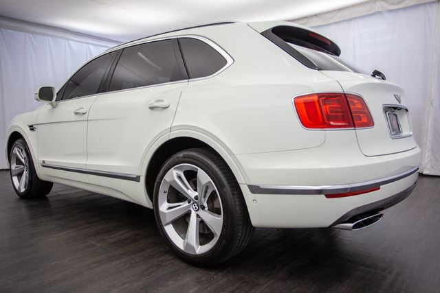 2017 Bentley Bentayga W12 AWD - 22603049 - 30