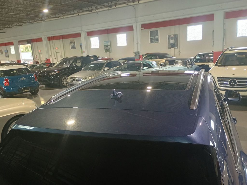 2017 Bentley Bentayga W12 AWD Clean Carfax Florida SUV - 22944060 - 10