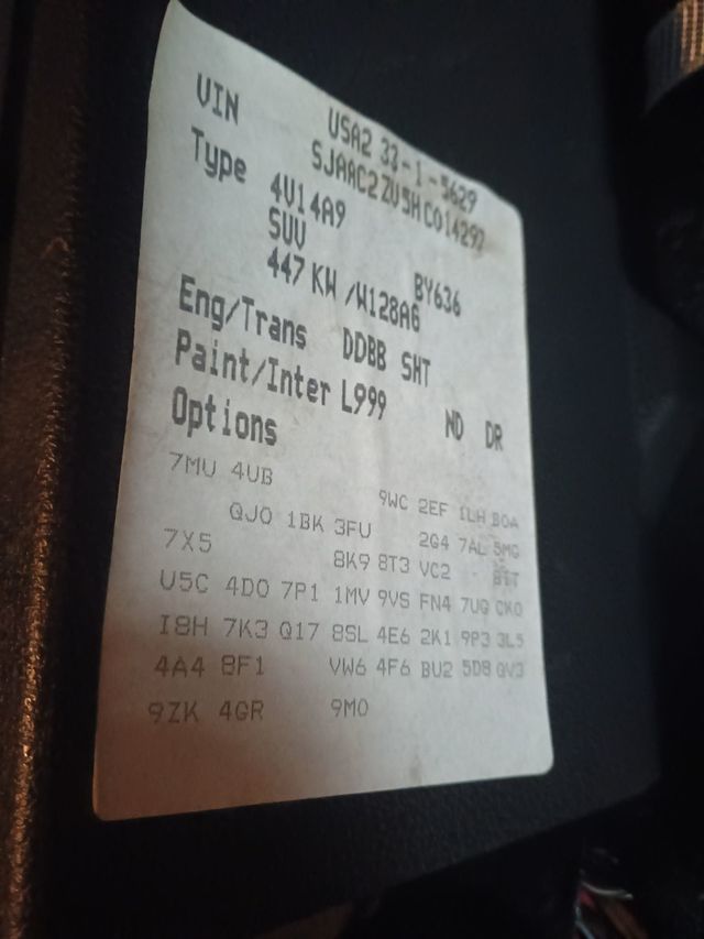 2017 Bentley Bentayga W12 AWD Clean Carfax Florida SUV - 22944060 - 48