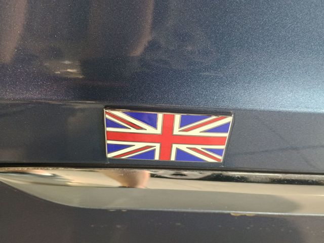 2017 Bentley Bentayga W12 AWD Clean Carfax Florida SUV - 22944060 - 54