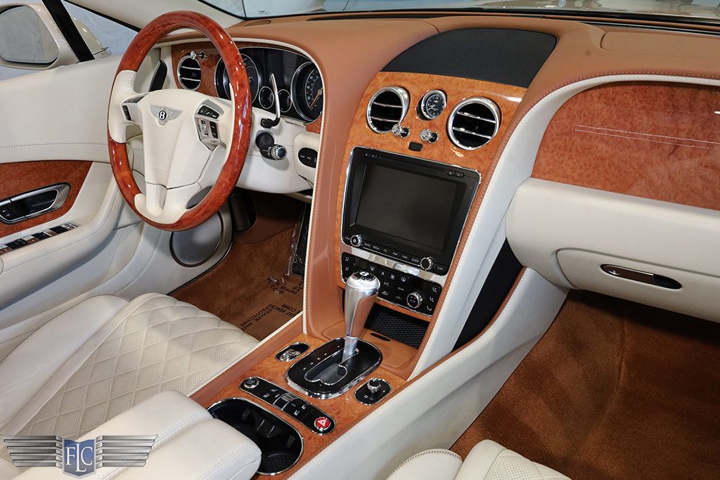 2017 Bentley Continental GTC V8 Convertible - 22989764 - 18