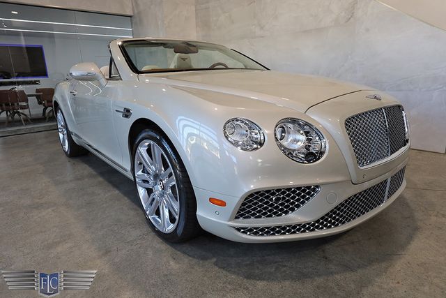 2017 Bentley Continental GTC V8 Convertible - 22989764 - 8