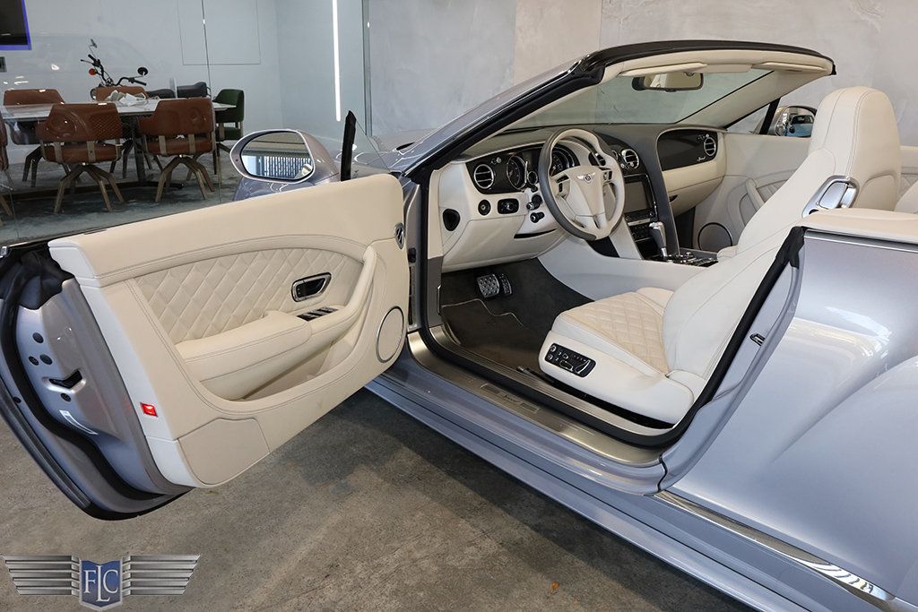 2017 Bentley Continental GT Speed Convertible - 22985658 - 16