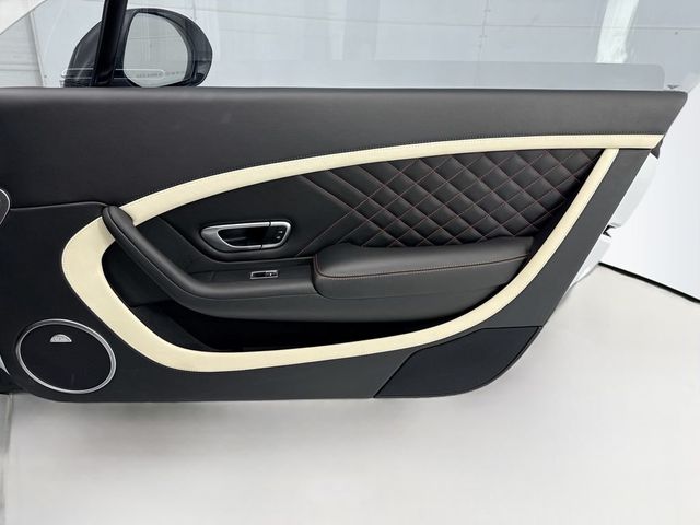 2017 Bentley Continental GT Supersports Coupe - 22999710 - 24