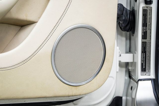 2017 Bentley Continental GT V8 Convertible - 22989202 - 33