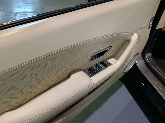2017 Bentley Continental GT V8 Convertible Clean Carfax - 23028529 - 13