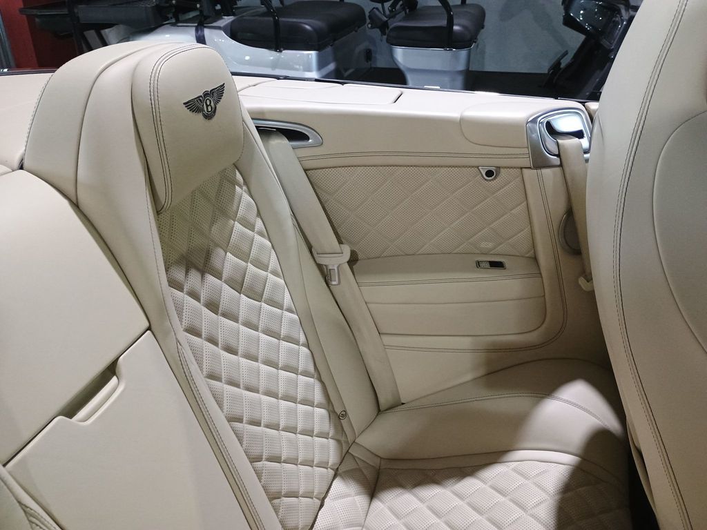 2017 Bentley Continental GT V8 Convertible Clean Carfax - 23028529 - 27