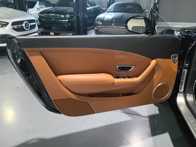 2017 Bentley Continental GT V8 Convertible Clean Carfax Florida Car - 23102068 - 13