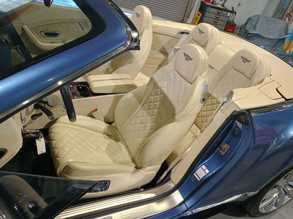 2017 Bentley Continental GT V8 S Convertible Mulliner Clean Carfax - 23082834 - 12