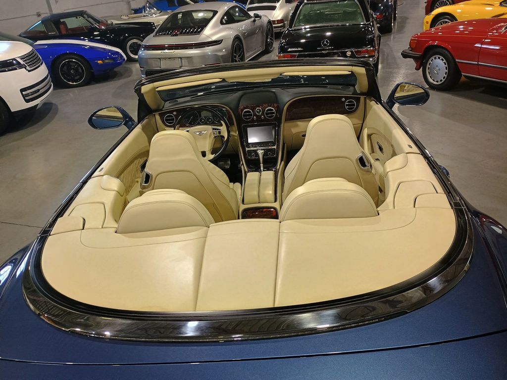 2017 Bentley Continental GT V8 S Convertible Mulliner Clean Carfax - 23082834 - 3