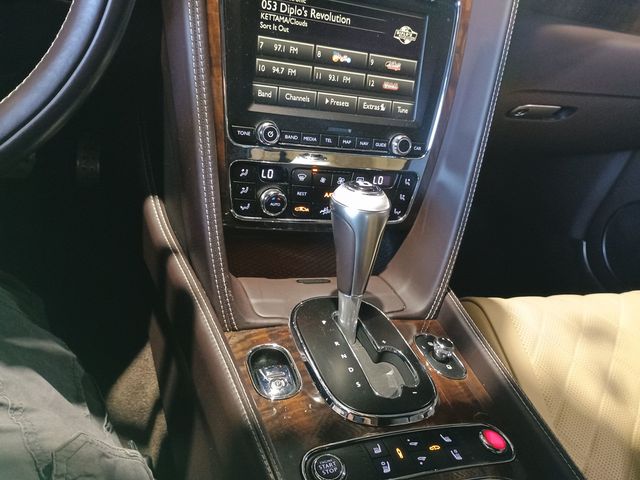 2017 Bentley Continental GT V8 S Coupe Clean Carfax - 22916448 - 33