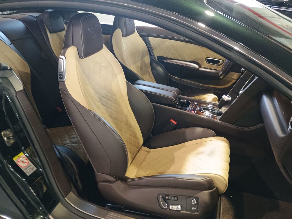 2017 Bentley Continental GT V8 S Coupe Clean Carfax - 22916448 - 42